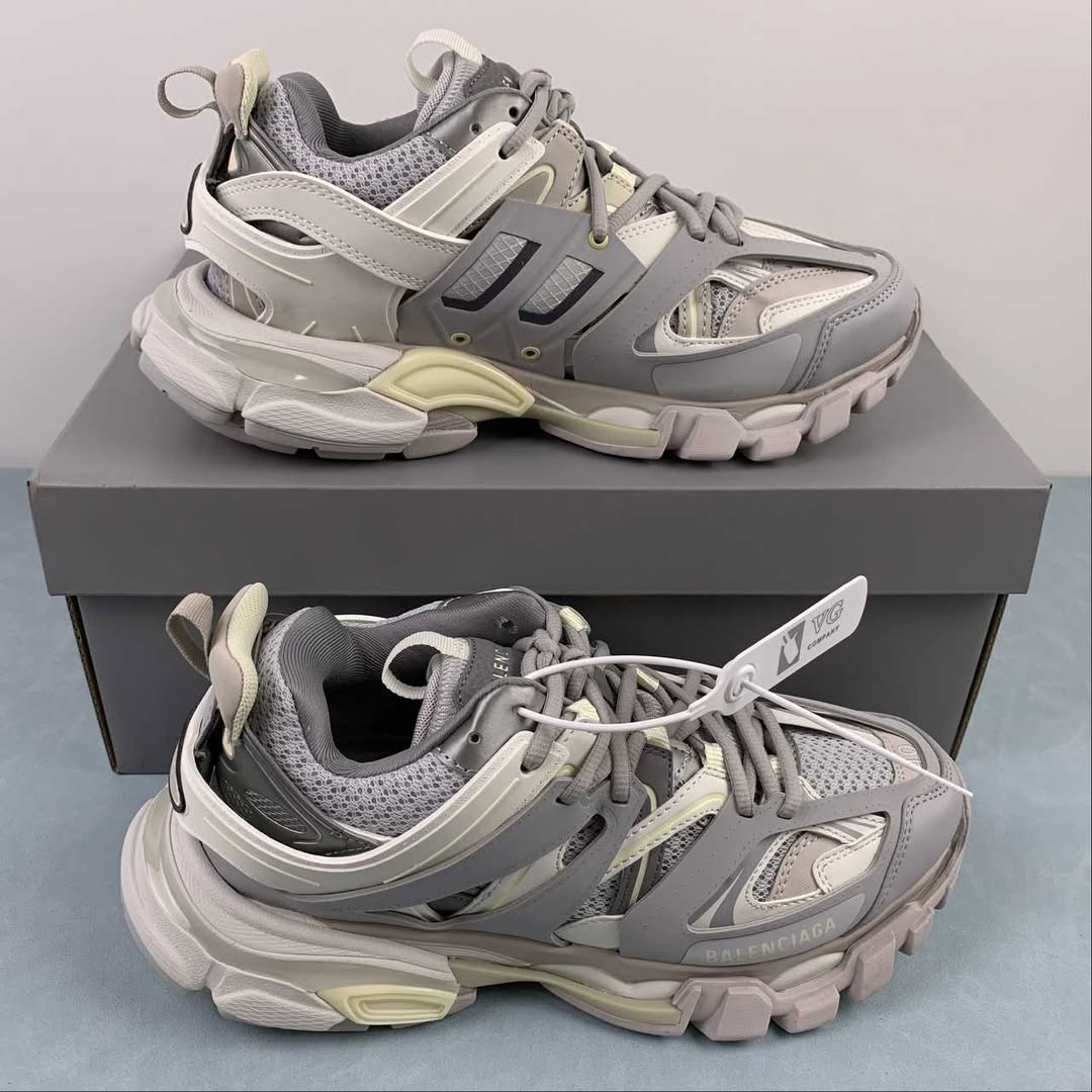 Balenciaga Track