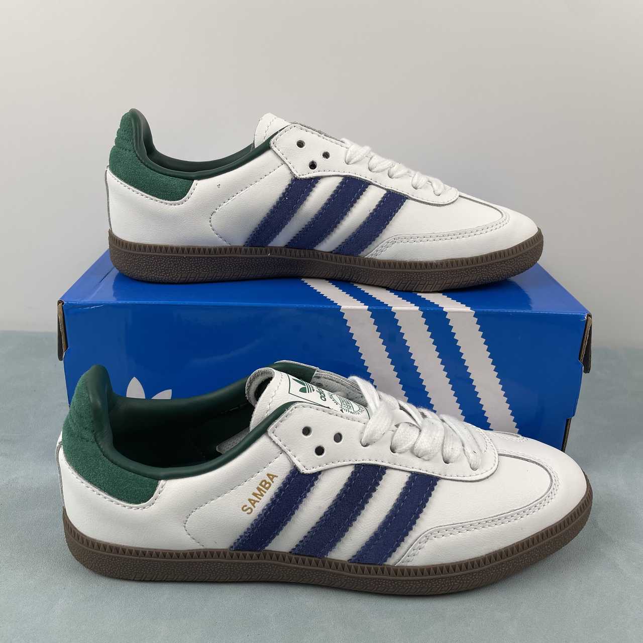 Adidas Samba